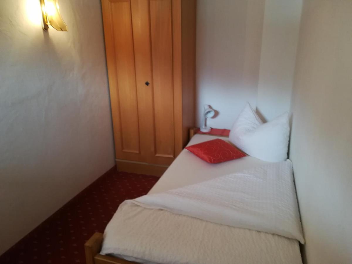 Haus Brigitte - Preise Inclusive Pitztal Sommer Card Єрценс Екстер'єр фото